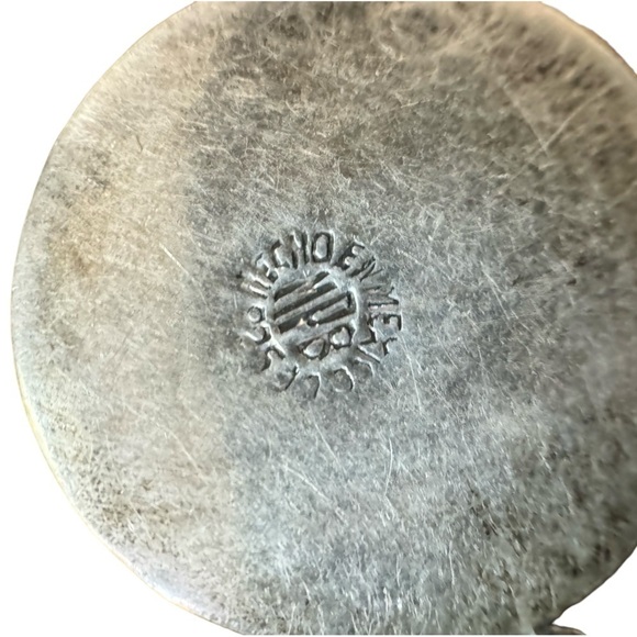 Taxco | 1940’s Carved Abalone Aztec Warrior Sterling Screw-Back Earrings - Picture 7 of 9